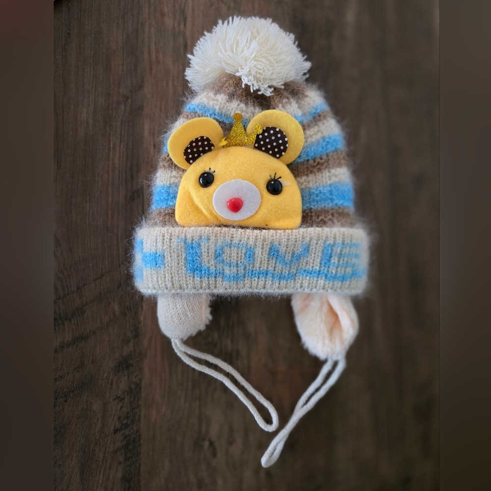 3/20$ - Cute Bear Wool Knit Hat with Pom Pom